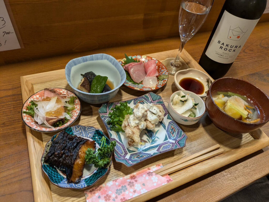 まちDeli かくれわ食堂